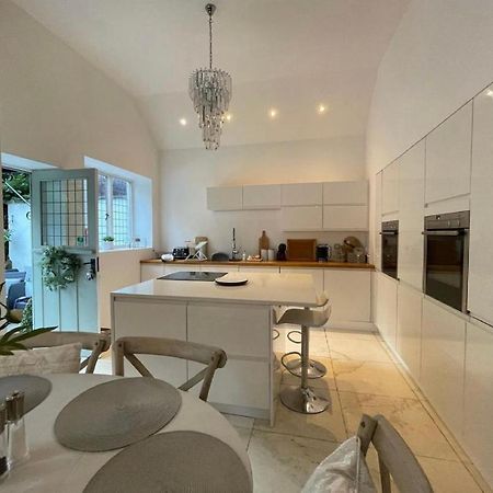 Thornton House Private Country House Thornton Hough Entire House Sleeps 6 Wirral Exteriér fotografie